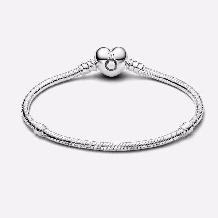 Bracciale Moments con Chiusura a Cuore_2