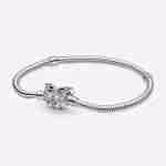 Bracciale con Chiusura a Farfalla Bracciale con Chiusura a Farfalla