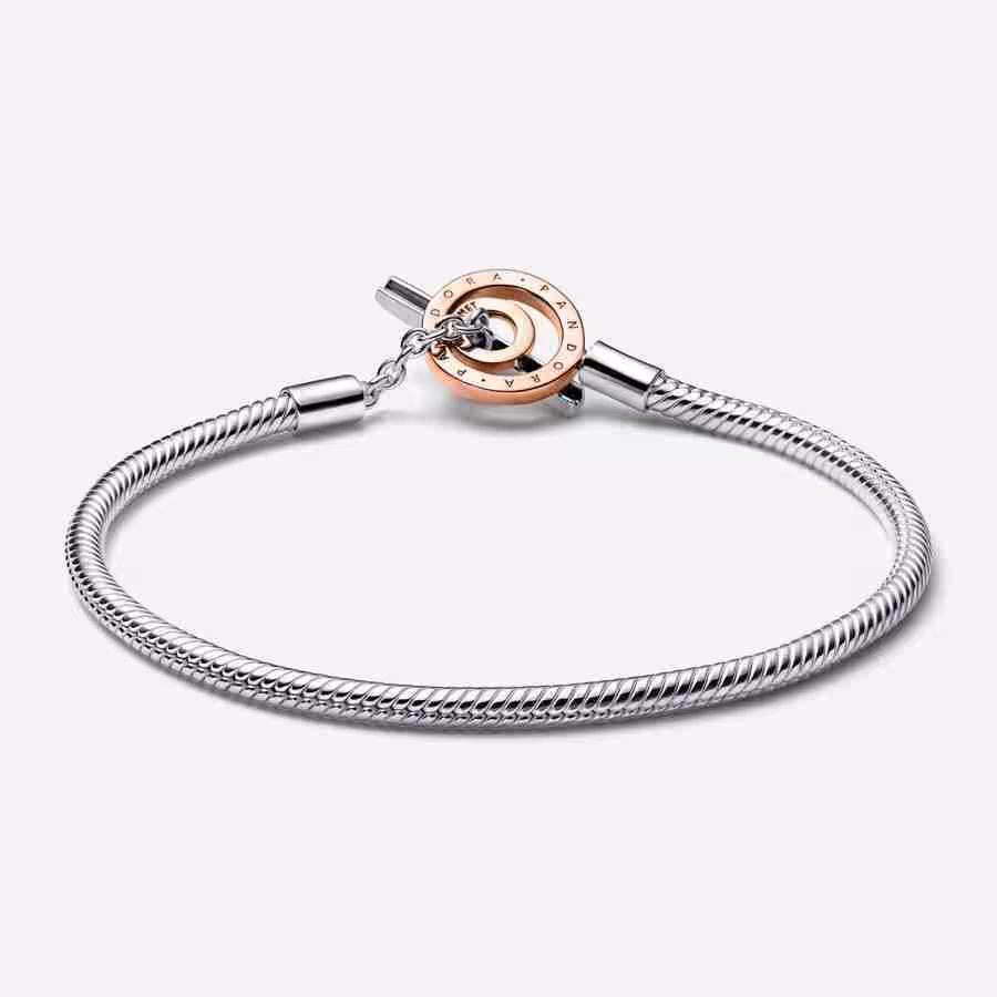 Bracciale con Chiusura a T e Cerchi_2