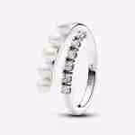 Anello Intreccio con Perle d’Acqua Dolce Coltivate e Pavè Anello Intreccio con Perle d’Acqua Dolce Coltivate e Pavè