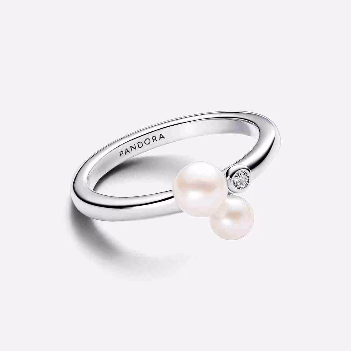 Anello Perle d'Acqua Dolce Coltivate e Punto Luce_3