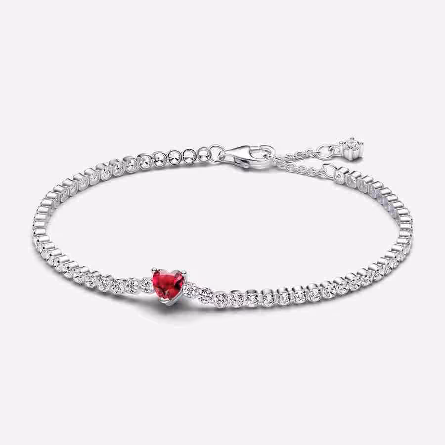 Bracciale Tennis con Cuore Rosso Bracciale Tennis con Cuore Rosso