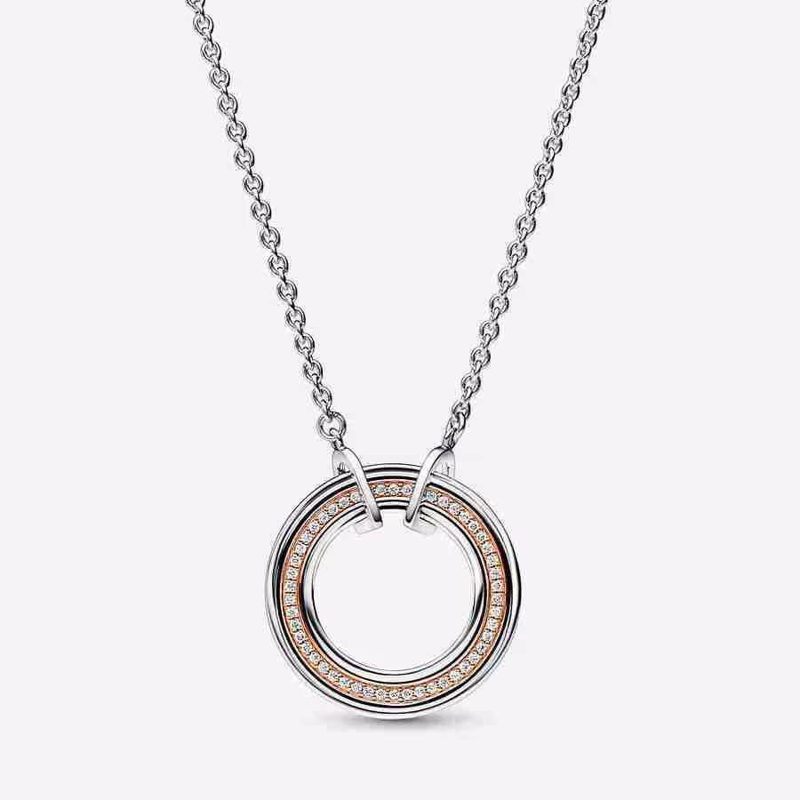 Collana Cerchio Bicolore Logo e Pavè Collana Cerchio Bicolore Logo e Pave