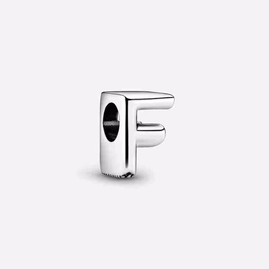 Charm Lettera F Charm Lettera F