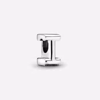 Charm Lettera I