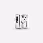 Charm Lettera M Charm Lettera M_1 (2)
