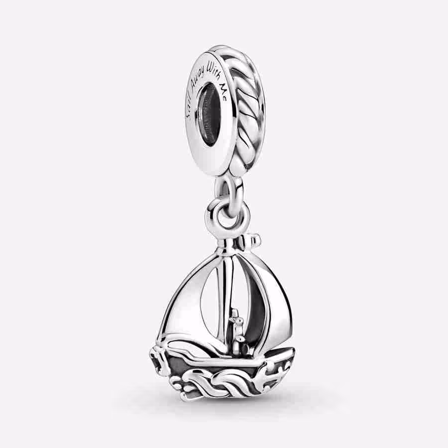 Charm pendente Barca a vela Charm pendente Barca a vela