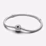 Bracciale Moments con Chiusura Stella Polare Bracciale Moments con Chiusura Stella Polare