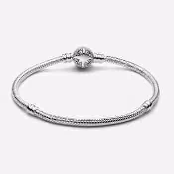 Homepage Bracciale Moments con Chiusura Stella Polare 1