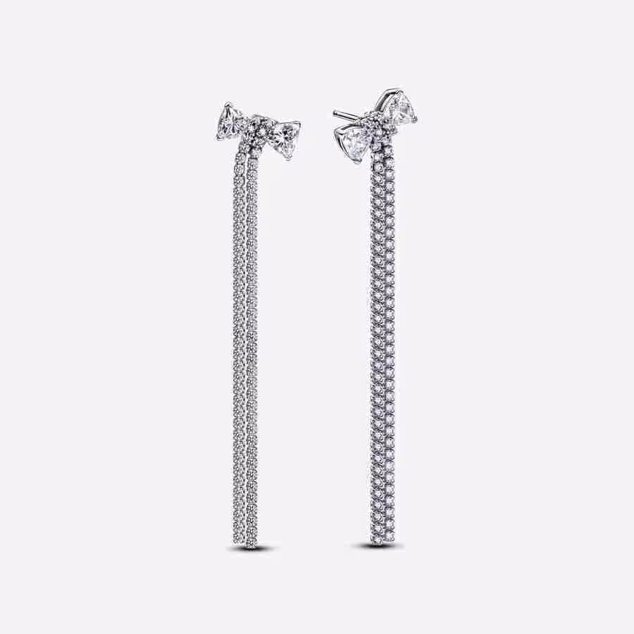 Orecchini Pendenti Fiocco Luminoso e Pavè a Cascata Orecchini Pendenti Fiocco Luminoso e Pave a Cascata