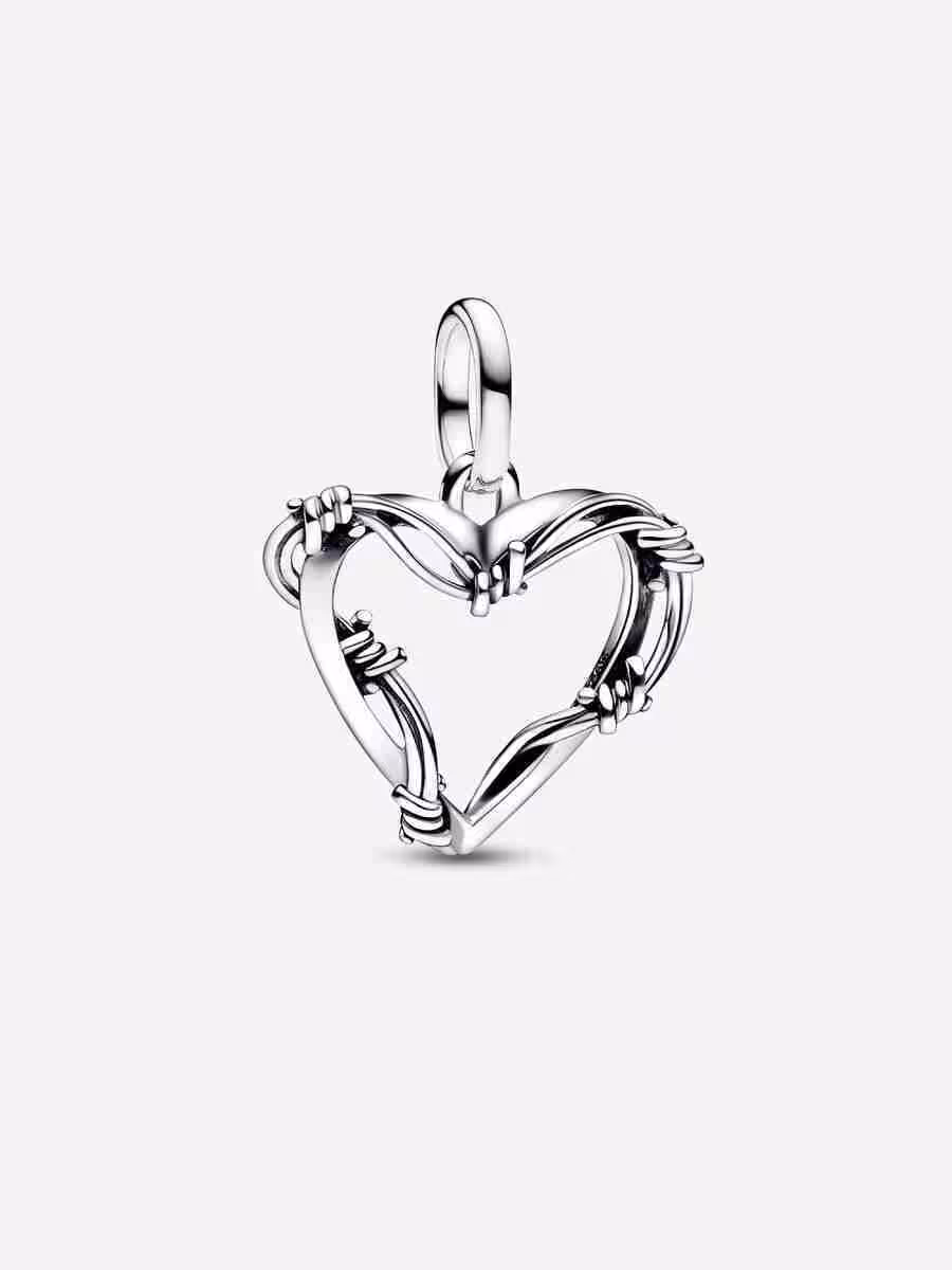 Charm Medallion Wire Heart Pandora ME Charm Medallion Wire Heart Pandora ME