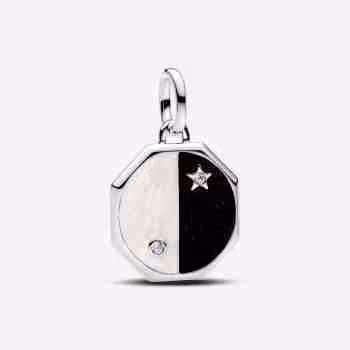 Charm Medallion Yin & Yang