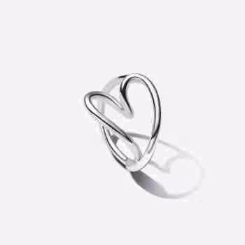 Anello Cuore Linea Sinuosa