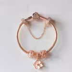 Set completo di fiori di ciliegio in oro rosa