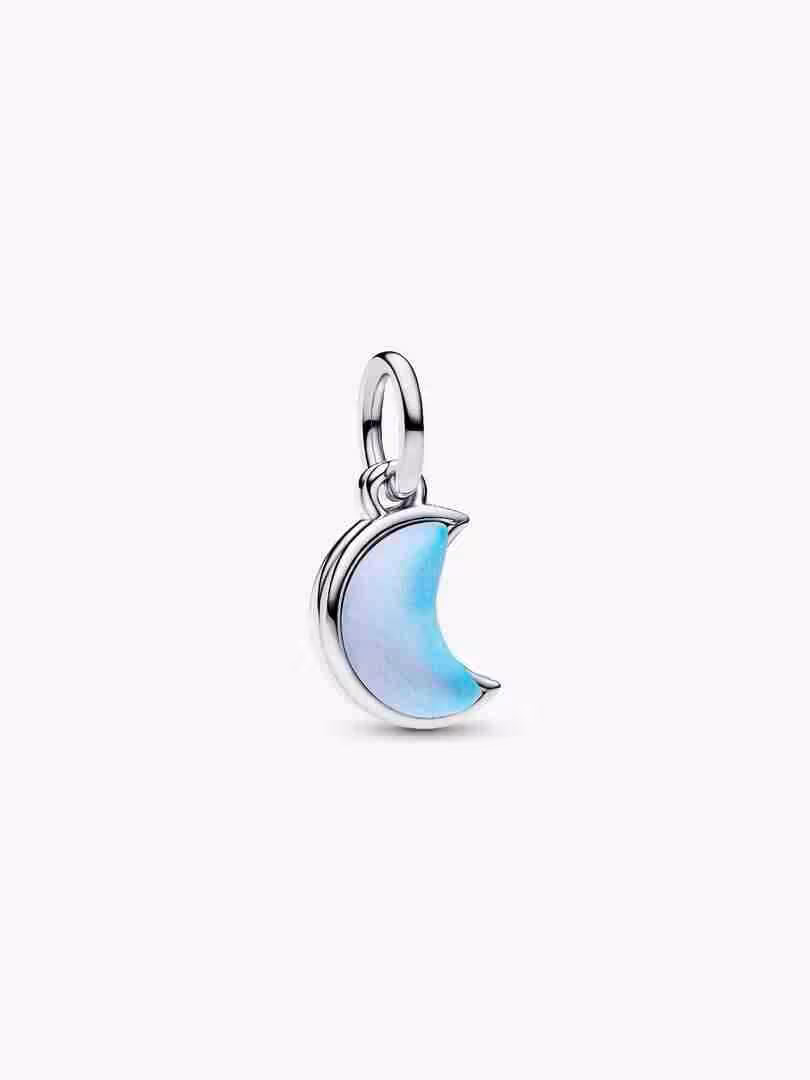 Charm pendente Falce di luna doppio Charm pendente Falce di luna doppio