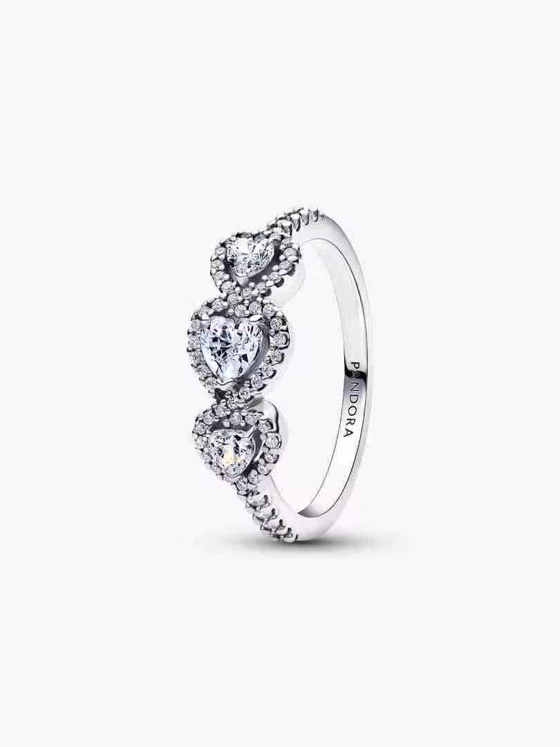 Anello Tre Cuori Anello Tre Cuori