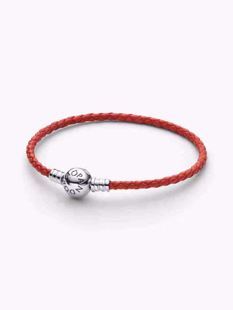 Bracciale Moments in Pelle Rosso Bracciale Moments in Pelle Rosso