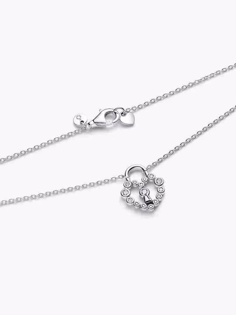 Collana Lucchetto Cuore Luminoso_1